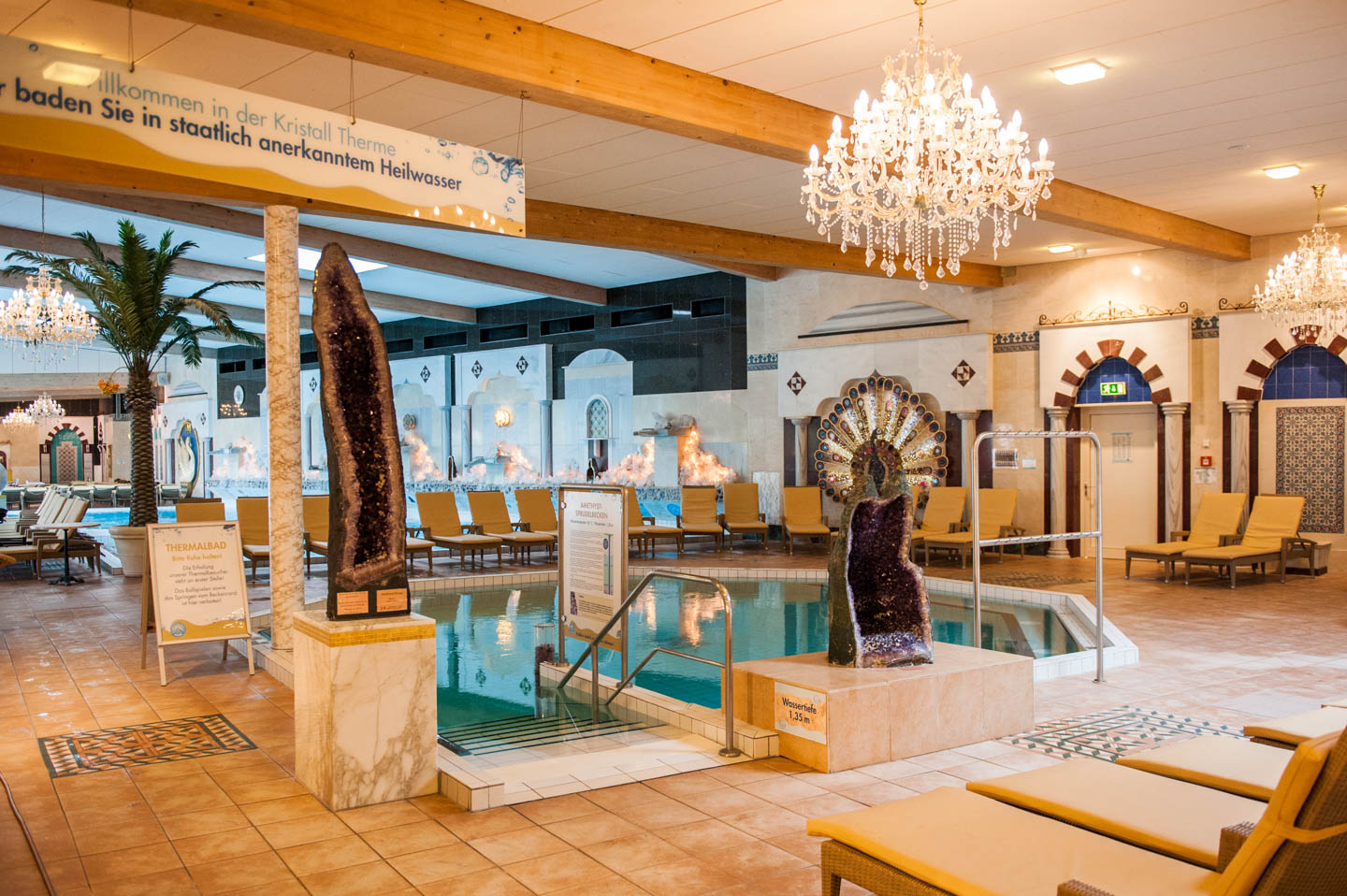 Warme Badelandschaft im Kristall Palm Beach